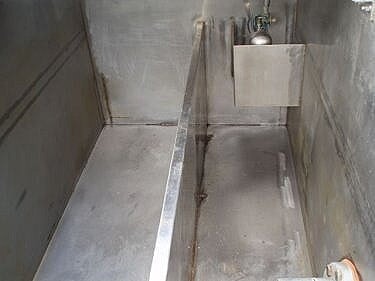 2-Compartment Water Makeup/Mixing Surge Tank – 550 Gallons Not Specified 