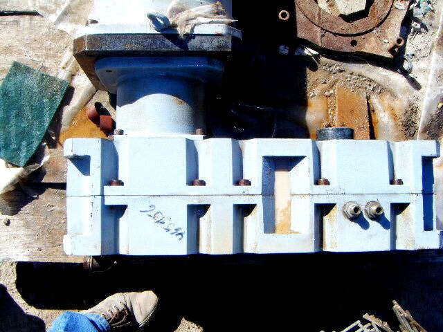 2001 Krauss Maffei Screw Motor & Gearing Krauss Maffei 