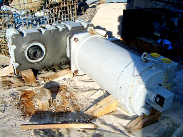 2001 Krauss Maffei Screw Motor & Gearing Krauss Maffei 