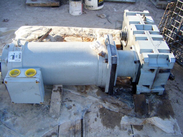 2001 Krauss Maffei Screw Motor & Gearing Krauss Maffei 