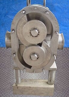 2002 Waukesha U1-series Positive Displacement Pump Waukesha 