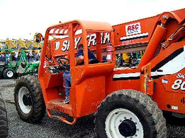 2003 Skytrak 8,000 LB 4X4X4 Telescopic Telehandler Forklift Skytrak 