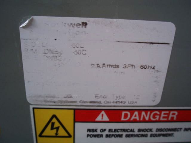 2004 Rockwell Automation / Allen Bradley Variable Frequency Drive – 2 HP Rockwell Automation/Allen Bradley 