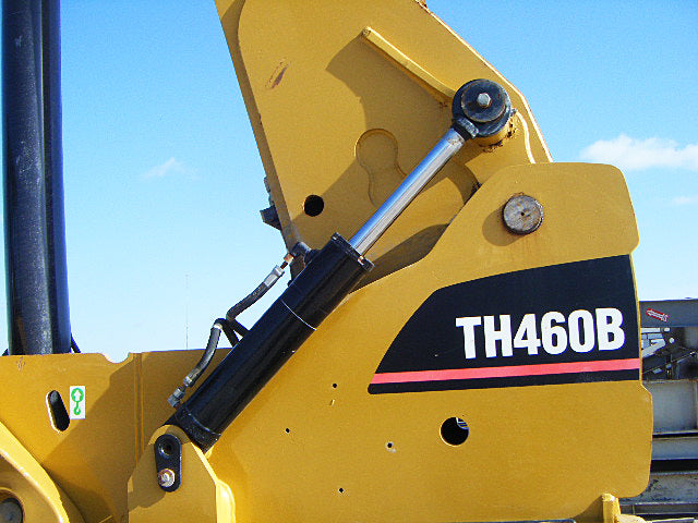 2005 Caterpillar 9,000 Lb. 4x4x4 Diesel Telescopic Telehandler Forklift Caterpillar 