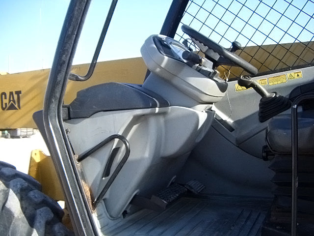 2005 Caterpillar 9,000 Lb. 4x4x4 Diesel Telescopic Telehandler Forklift Caterpillar 