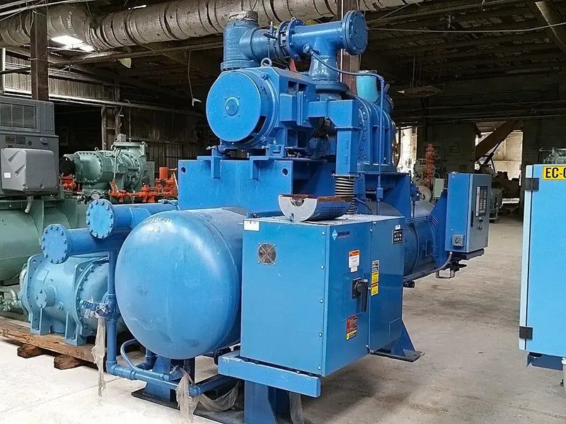 GEA 675GLB Rotary Screw Compressor Package (GEA Z-1, 300 HP 460 V, GEA Micro Control Panel)