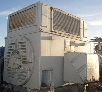 2400 / 4160 General Electric Motor- 700 HP General Electric 