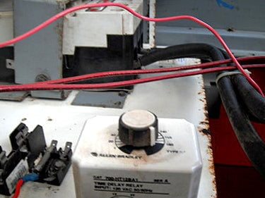 Allen Bradley Motor Control Center / NEMA 5 Starter Allen-Bradley 