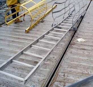 Aluminum Ladder with Galvanized Steel Safety Cage Not Specified 
