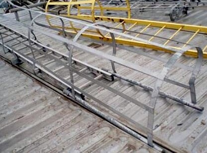 Aluminum Ladder with Galvanized Steel Safety Cage Not Specified 