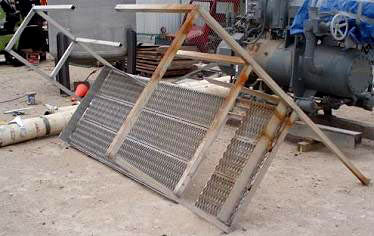 Aluminum Platform with Guard Rails Not Specified 