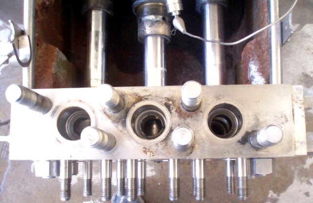 APV Crepaco 3DL Homogenizer - 2000 PSI APV Crepaco 