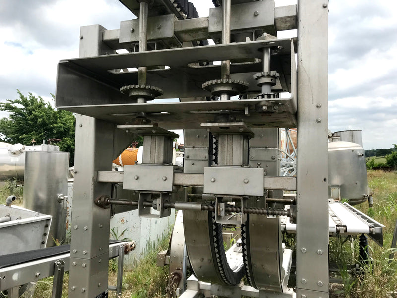Arrowhead Conveyor Company Bottle Elevator Arrowhead Conveyor 