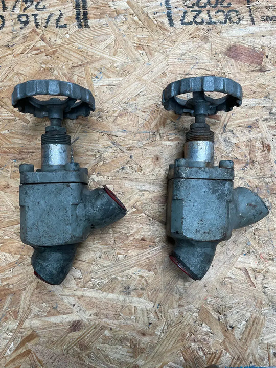 Válvula de cierre manual Hansen DW150H Globe-Y (1-1/2")