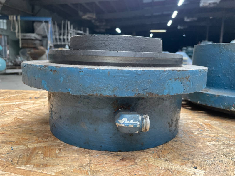 Vilter N30292A Rear Bearing Cover Assembly