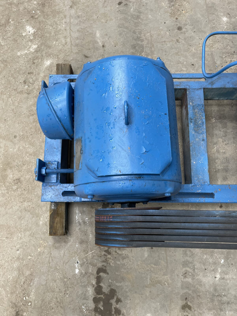 Vilter 456XL 6-Cylinder Reciprocating Compressor Package (40 HP 230/460 V, Belt Driven)