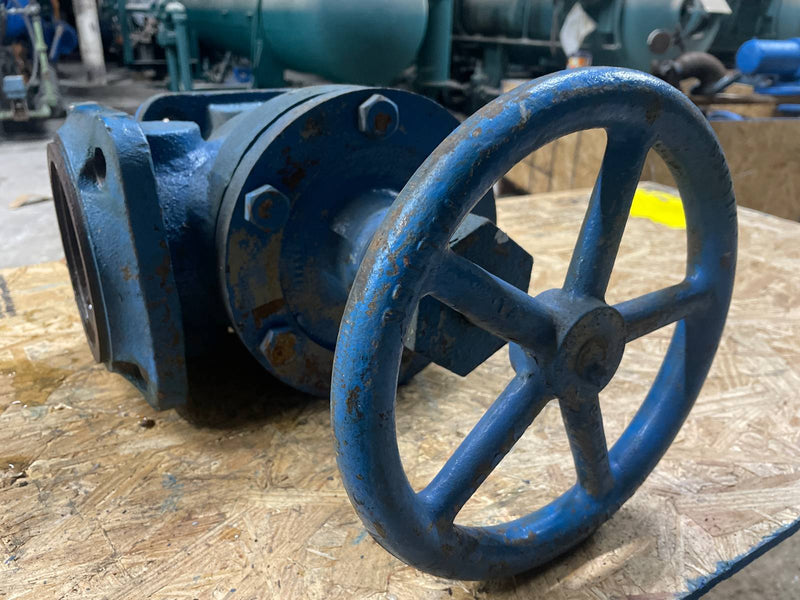 Vilter K12152A Angle Shut-Off Valve with Flanges (4")