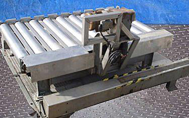 Avery WeighTronix Low Profile Floor Scale with Roller Conveyor Avery WeighTronix 
