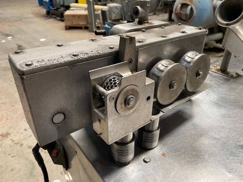 Britt Food Equipment Inc. Apollo Peeler Britt Food Equipment Inc. 