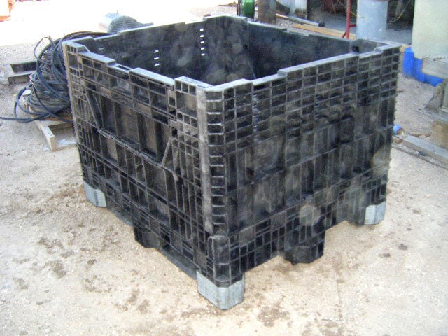 Buckhorn Inc. Plastic Collapsible Totes Buckhorn Inc. 