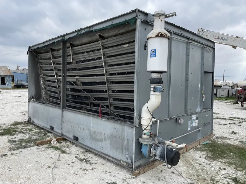 BAC CXV 466 Evaporative Condenser (2360 Package Nominal Tons, 10 HP Motors, 4 Tower Units)
