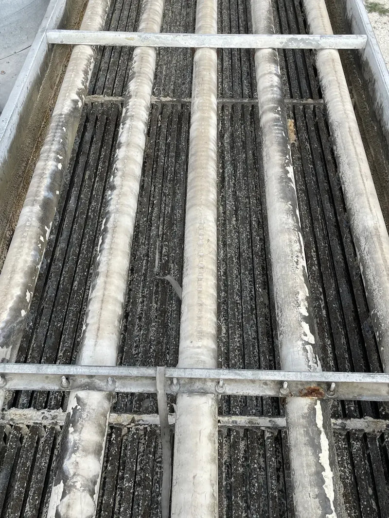 BAC CXV 466 Evaporative Condenser (2360 Package Nominal Tons, 10 HP Motors, 4 Tower Units)