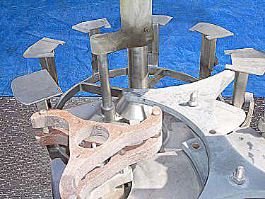 Cherry-Burrell 8-Head Rotary Filler Cherry-Burrell 