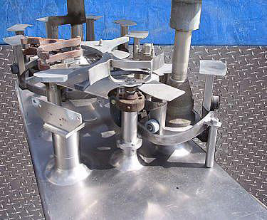Cherry-Burrell 8-Head Rotary Filler Cherry-Burrell 
