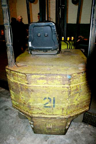 Clark 3,000 lb. Forklift Clark 