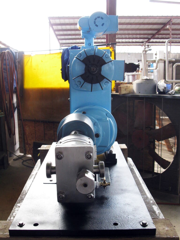 Crepaco R2R Positive Displacement Pump (1 HP, 6 GPM Max)