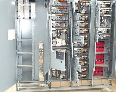 Cutler Hammer 4-Section Motor Control Center Cutler Hammer 