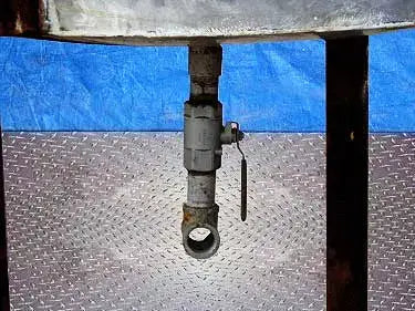 Stainless Steel Single Shell Vertical Tank- 500 Gallon