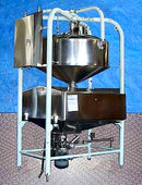 Double Tank Hopper Assembly with Pump Not Specified 