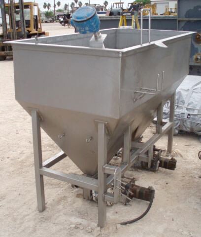 Dual APV Stainless Steel Feeding Hopper Tank and Pumps Crepaco 