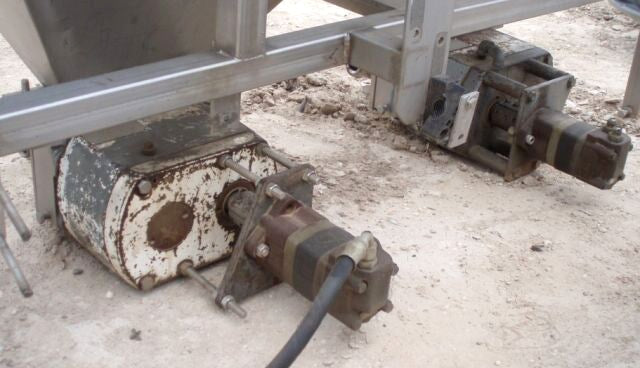 Dual APV Stainless Steel Feeding Hopper Tank and Pumps Crepaco 