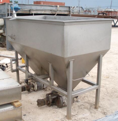 Dual APV Stainless Steel Feeding Hopper Tank and Pumps Crepaco 