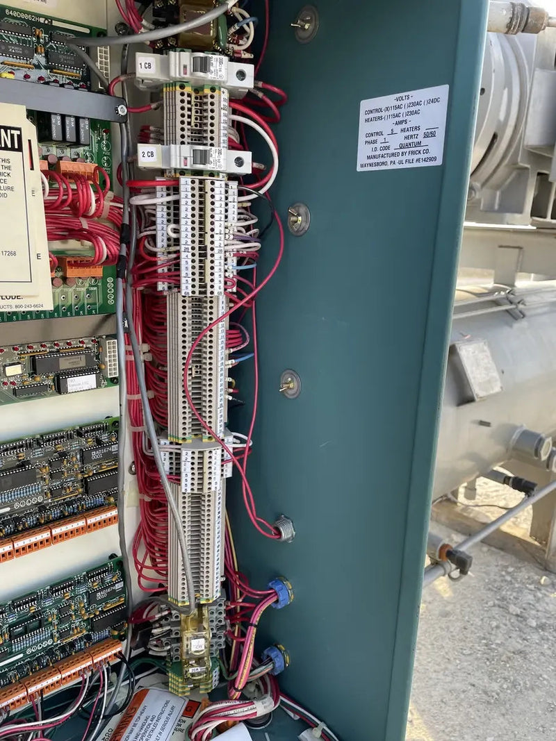 Frick RWF-134-E Rotary Screw Compressor Package (Frick SGC1918, 250 HP 460 V, Frick Micro Control Panel)