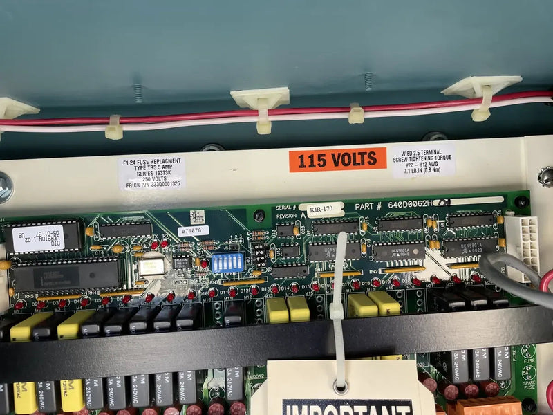 Frick RWF-134-E Rotary Screw Compressor Package (Frick SGC1918, 250 HP 460 V, Frick Micro Control Panel)