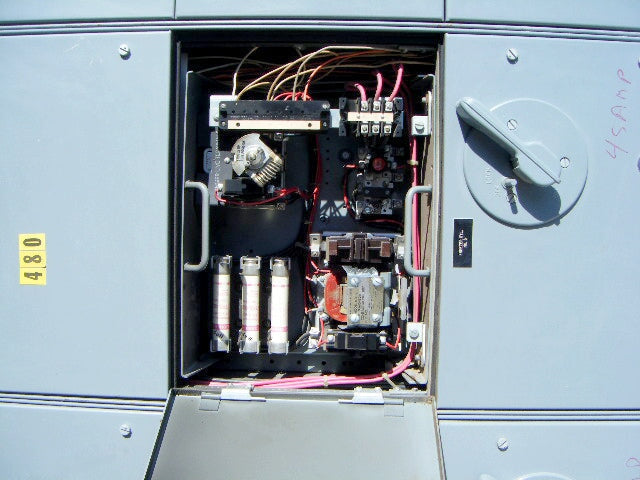 Eaton Cutler – Hammer Unitrol Double Sided Motor Control Centers Eaton Cutler - Hammer 