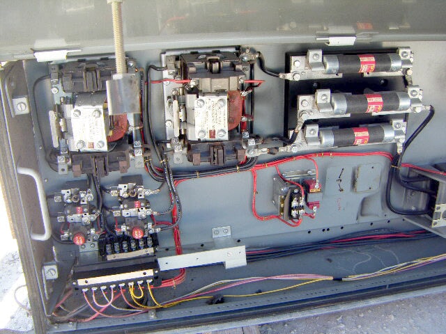 Eaton Cutler – Hammer Unitrol Double Sided Motor Control Centers Eaton Cutler - Hammer 