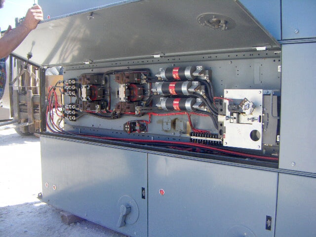 Eaton Cutler – Hammer Unitrol Double Sided Motor Control Centers Eaton Cutler - Hammer 