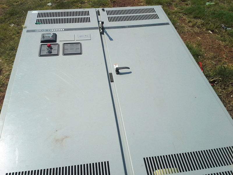 Eaton SVX 9000 Adjustable Frequency Drive Starters - 800 HP Eaton 