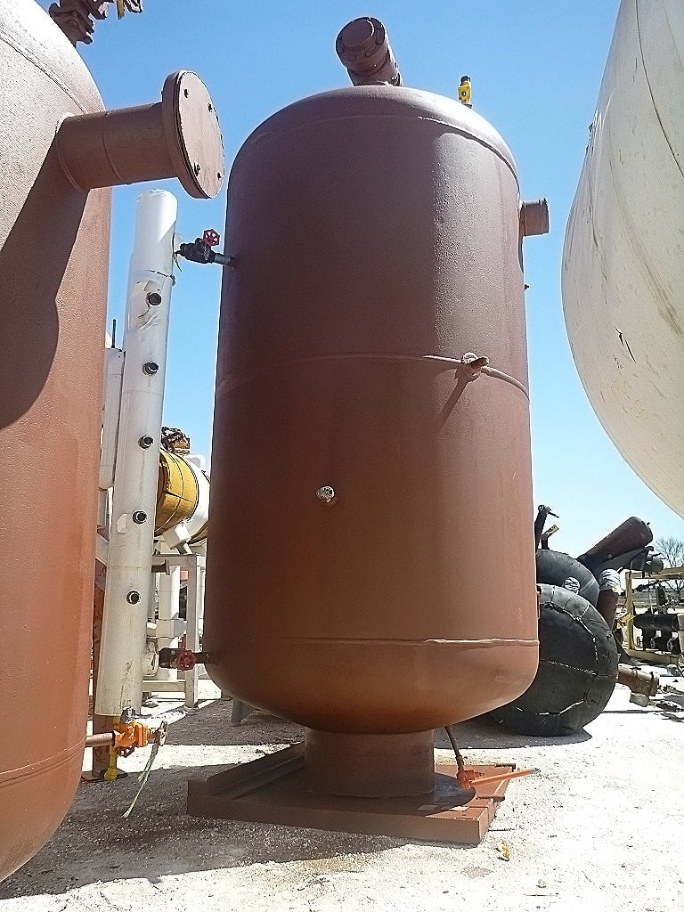 E.L. Nickell Vertical Ammonia Receiver - 2500 gallons E.L. Nickell 
