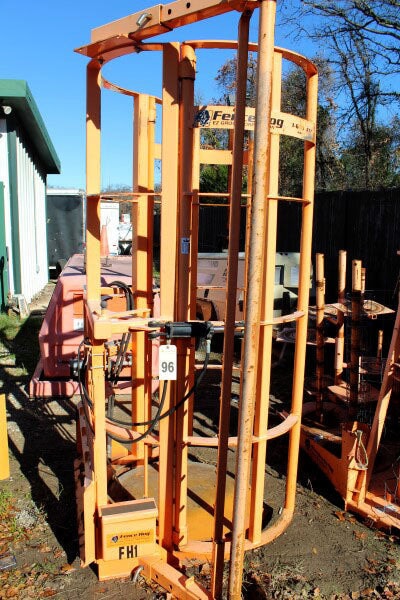 Fence Hog Fencing Dispenser / Stretcher EZ Grout Corporation 