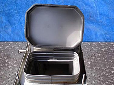 Flanders Filters, Inc. Bag-Out Housing Filter Unit Flanders Filters, Inc. 