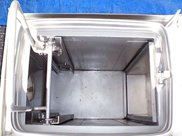 Flanders Filters, Inc. Bag-Out Housing Filter Unit Flanders Filters, Inc. 