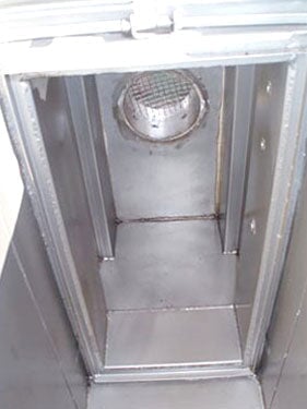 Flanders Filters, Inc. Bag-Out Housing Filter Unit Flanders Filters, Inc. 