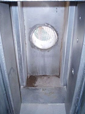 Flanders Filters, Inc. Bag-Out Housing Filter Unit Flanders Filters, Inc. 
