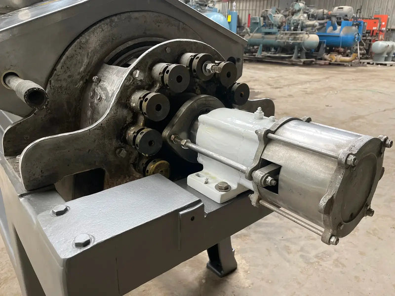 Extractor/acabador de tornillo pulper FMC 75B (15 HP, 75-100 GPM)