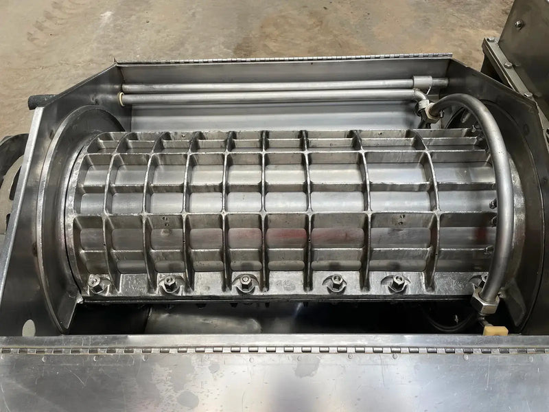 Extractor/acabador de tornillo pulper FMC 75B (15 HP, 75-100 GPM)